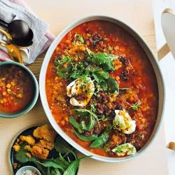 Tip: Broodsoep met chorizo, tomaat en chilipeper (ribollita)