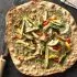 Volkoren flammkuchen van de barbecue