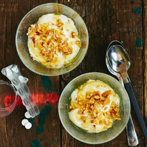 Griekse yoghurt met honing en walnoten