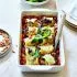 Courgetterolletjes met gehakt en tomatensaus