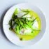 Sugar snaps met burrata en dragon