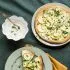Pizza met courgette en citroenricotta