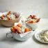 Zoete-aardappelfrites met halloumi en munt