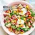 Recept Panzanella met gegrilde perzik en eendenborst