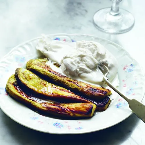Burrata en aubergines met honing
