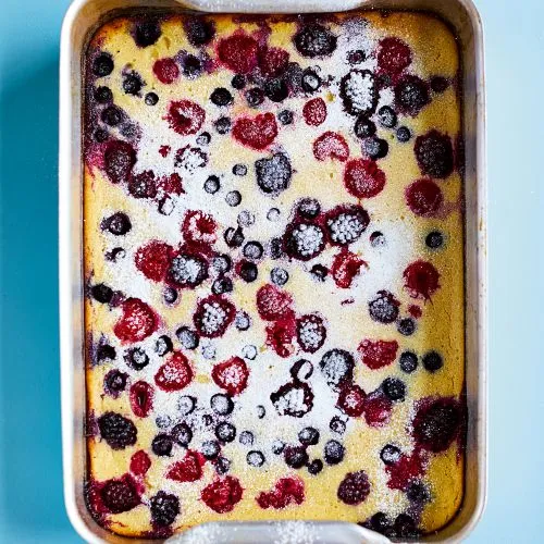 Ovenpannenkoek met bessen en citroenboter