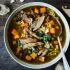 Pompoensoep met parelcouscous en kip
