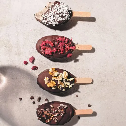Romige chocolade-ijsjes
