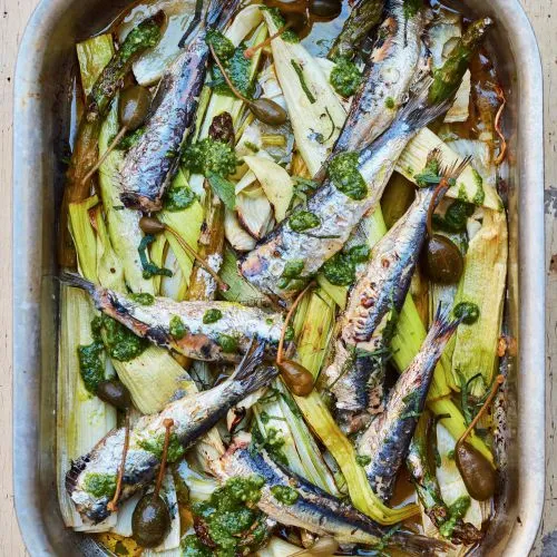 Prei en venkel met sardines en muntpesto