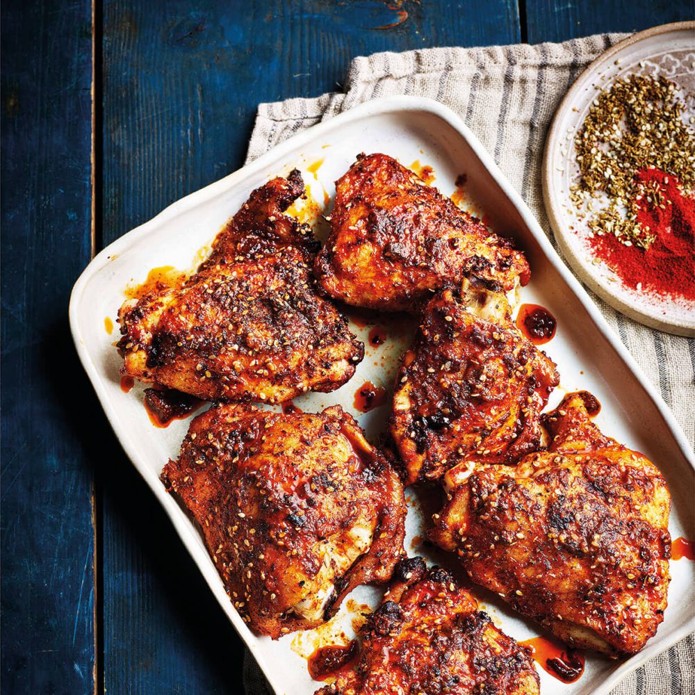Kippendijen met za'atar, paprikapoeder en knoflook - recept - okoko