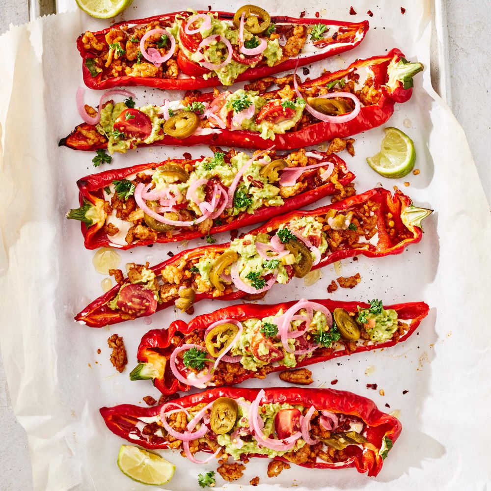 Gevulde zoete paprika's met kipgehakt en verse guacamole recept
