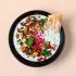 Perzische yoghurtsoep met lamsgehakt, dille en lavash
