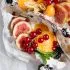 Pavlova met zomer- of winterfruit