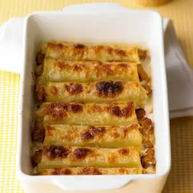 Cannelloni met knolselderij en cantharellen