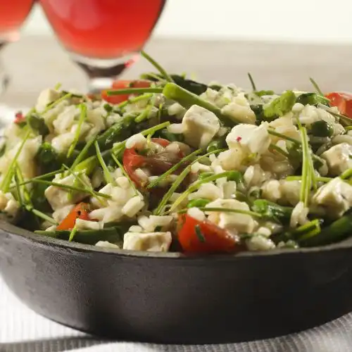 Risotto met tuinerwtjes en groene asperges