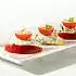 Frisse spread met kappertjes en basilicum op appel