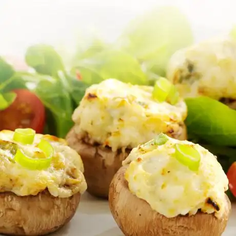 Gevulde kastanjechampignons uit de oven