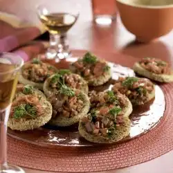 Tip: Chorizo broodrondjes met paprika en peterselie