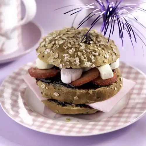 Mueslibol met marshmallows