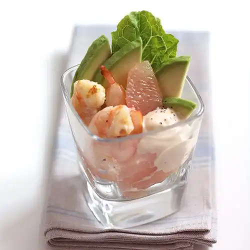 Garnalencocktail met avocado en cocktailsaus