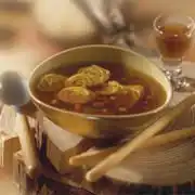 Chinese groentesoep met omeletreepjes
