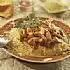 Couscous met kip, pruimen en kaneel