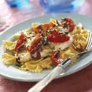 Pasta met mediterrane kabeljauw uit de oven