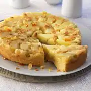 Tarte Tatin met amandelschaafsel