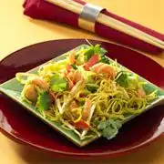 Thaise mie met kip, garnalen en broccoli
