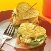 Wraps met avocado en gerookte zalm