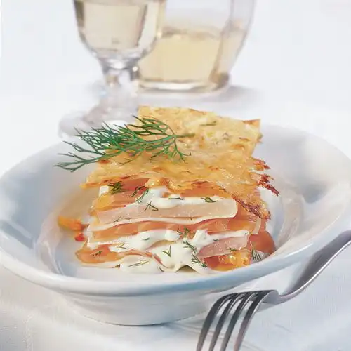 Lasagne met zalm en koolrabi