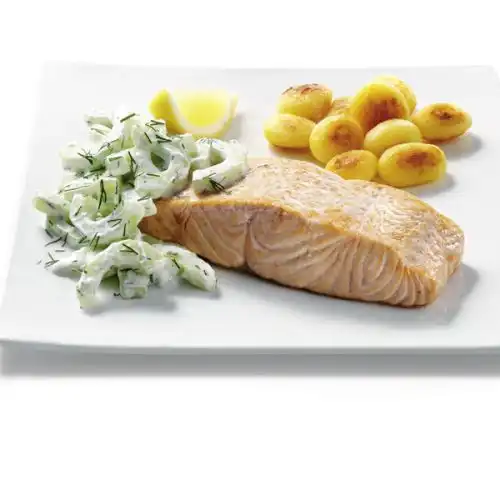 Zweedse zalm met komkommersalade