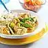 Viscurry met zalm en peultjes