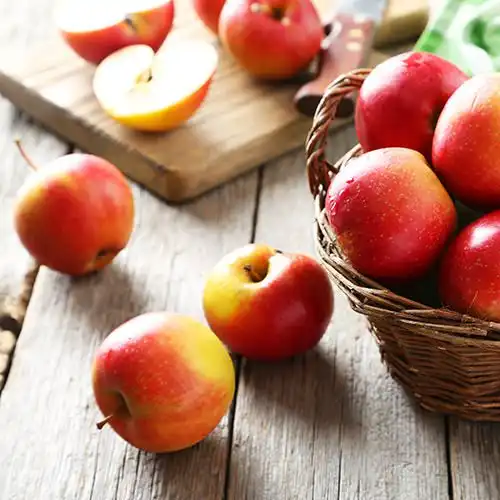 Appelkwark met krokante sesamzaadjes