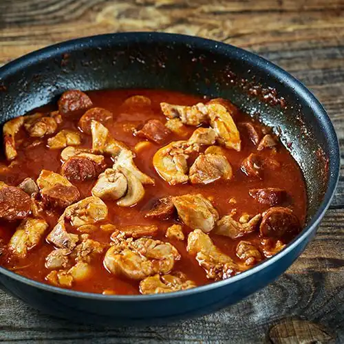 Kipfilet met olijven en chorizo