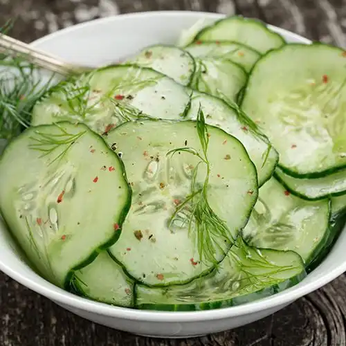 Komkommersalade met dilleroom