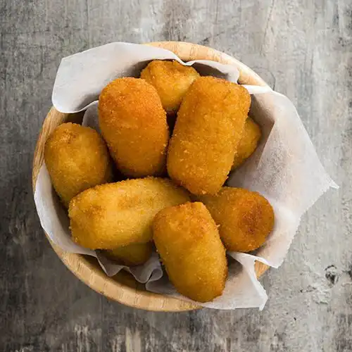 Makreel kroketjes met paprikasaus