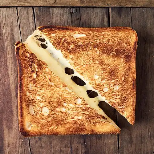 Tosti met chorizo en paprika