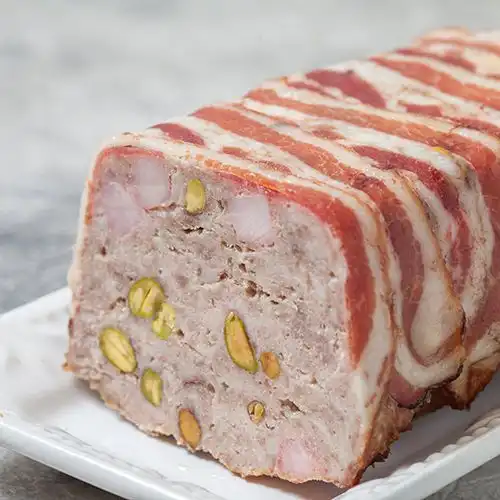 Zelfgemaakte paté met pistache
